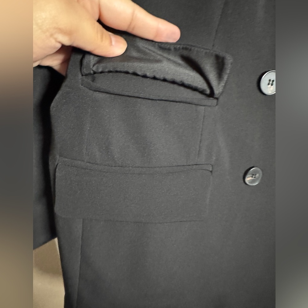 H&M black blazer - Picture 7 of 15
